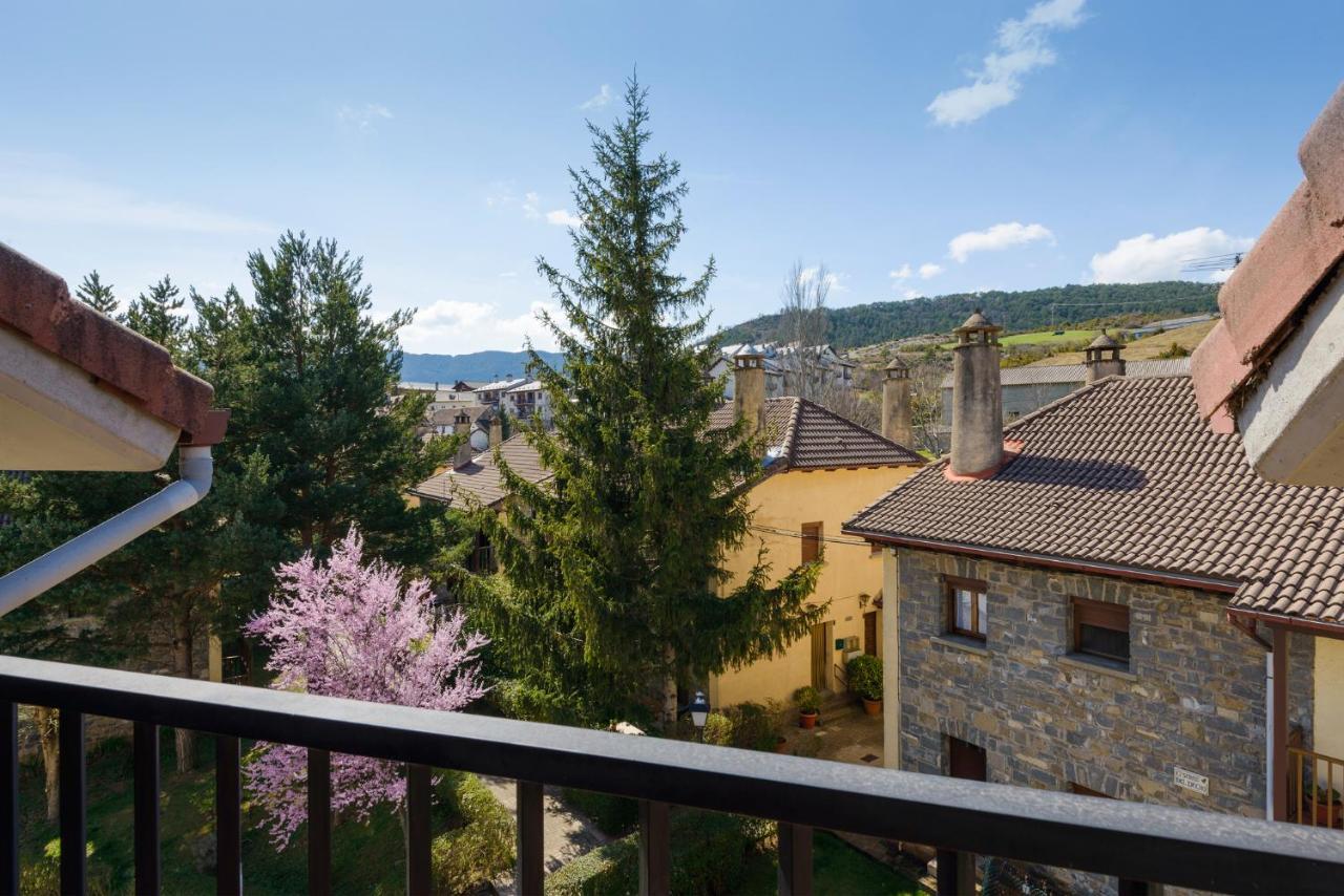 Villa Casa Con Jardin En Hecho Esterno foto